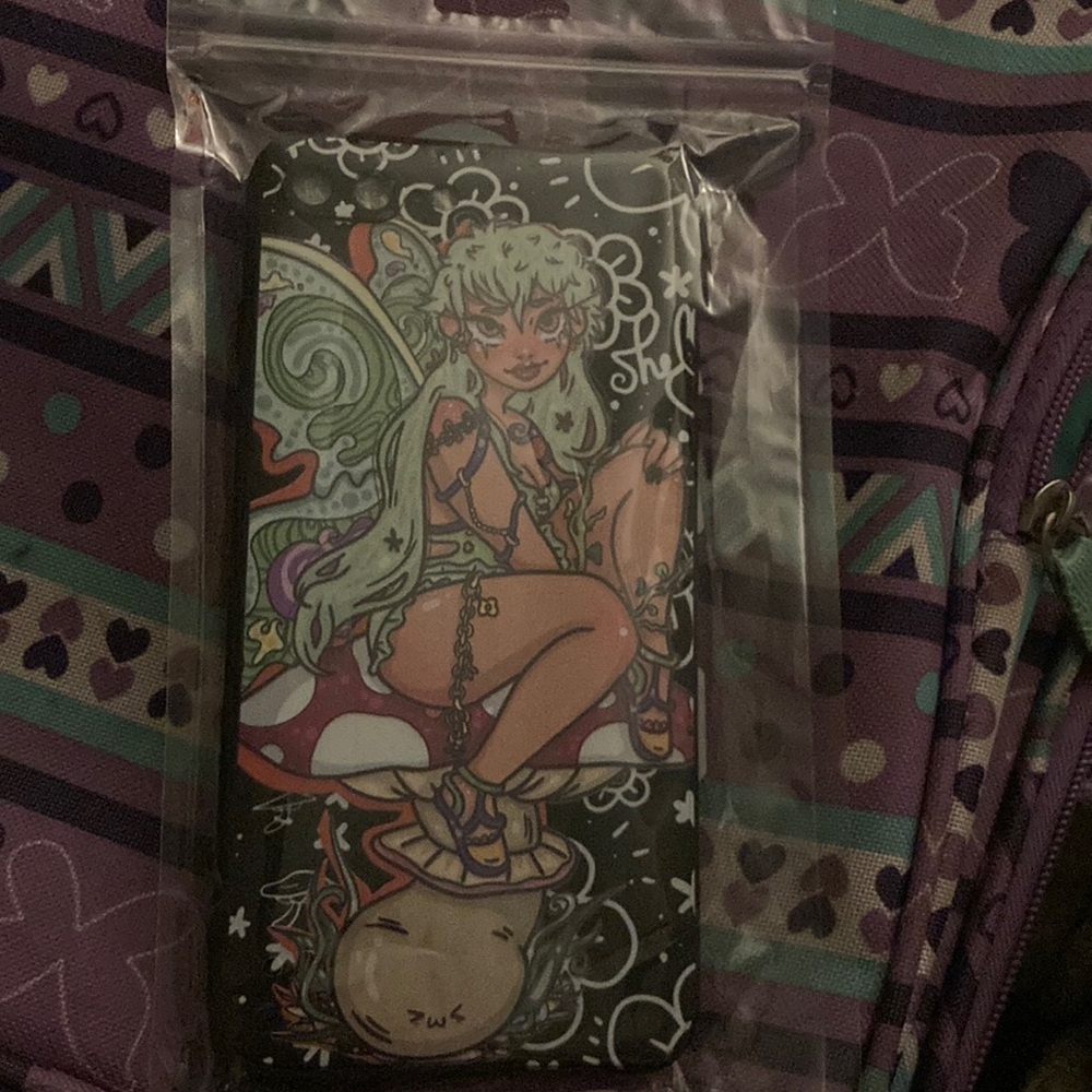 I ordered the wrong phone case so I was just wondering if anyone wanted it